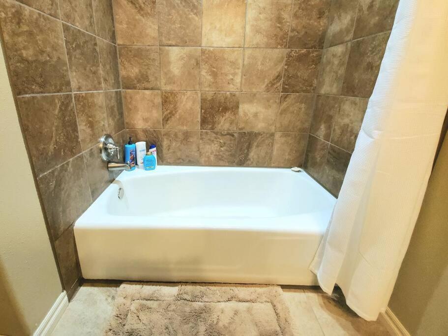 The Greenhouse - 3Bed 2Bath Home In Tahlequah, Ok Extérieur photo