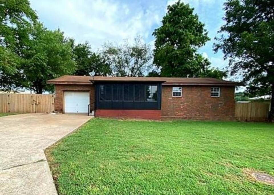 The Greenhouse - 3Bed 2Bath Home In Tahlequah, Ok Extérieur photo